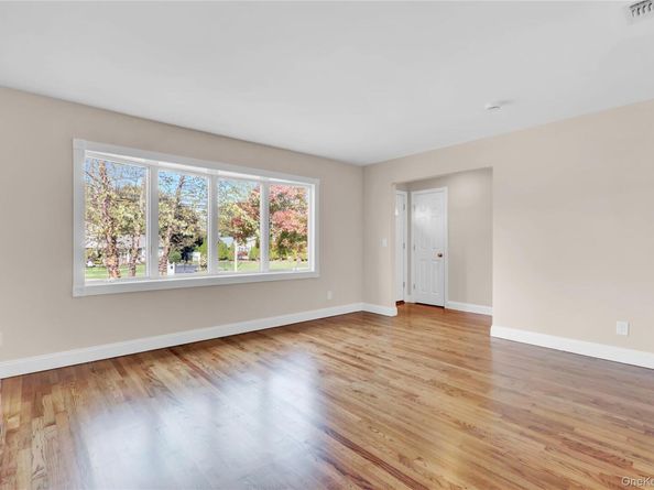 116 E Woodside Avenue, Patchogue NY 11772