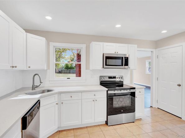 116 E Woodside Avenue, Patchogue NY 11772