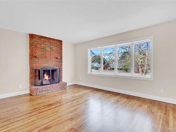 116 E Woodside Avenue, Patchogue NY 11772