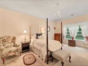 159 Stoneleigh Drive, Riverhead NY 11901