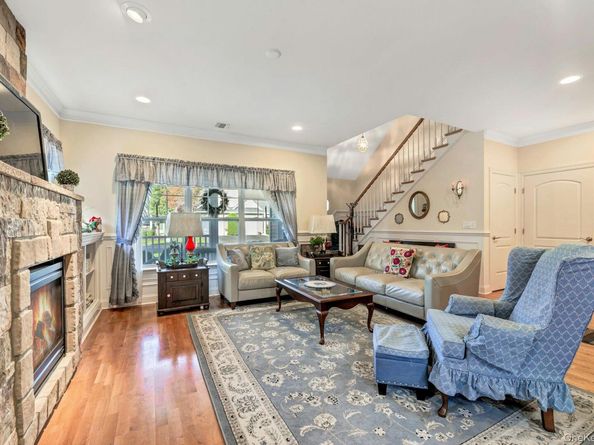 159 Stoneleigh Drive, Riverhead NY 11901