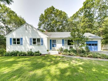 1635 Sagg Road