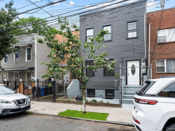 390 Essex Street, Brooklyn NY 11208