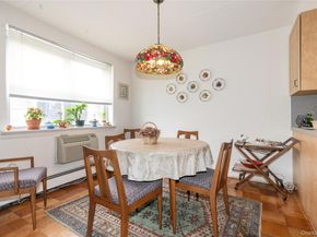 10 Ipswich Avenue Apt. 3I, Great Neck NY 11021
