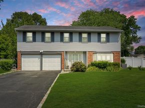 1 Wendy Lane, East Northport NY 11731