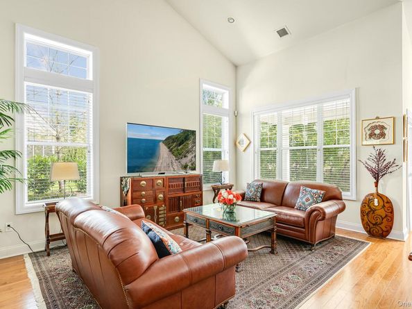 43 Applause Drive, Eastport NY 11941