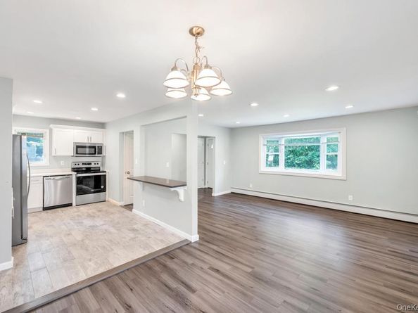 62 Eleanor Avenue, Mastic NY 11950