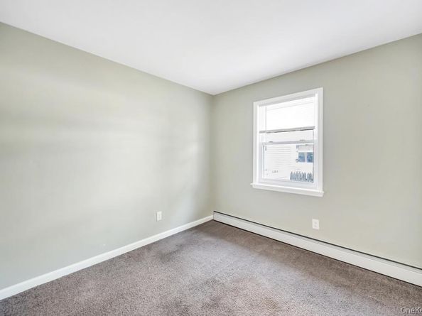 62 Eleanor Avenue, Mastic NY 11950
