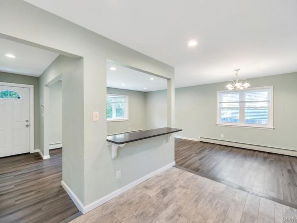 62 Eleanor Avenue, Mastic NY 11950