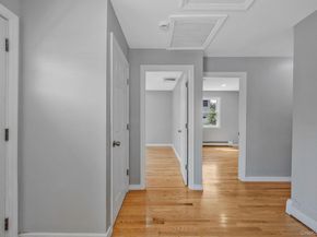 28 W 6th Street, Deer Park NY 11729