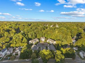 2 Spring Court, Huntington NY 11743