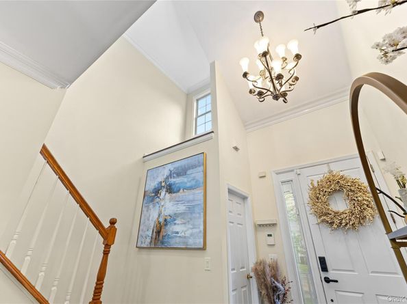 2 Spring Court, Huntington NY 11743