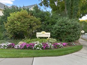 2 Spring Court, Huntington NY 11743