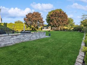 45 Meadow Court, Manorville NY 11949