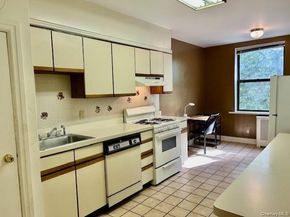 11 Alden 4C, Larchmont NY 10538