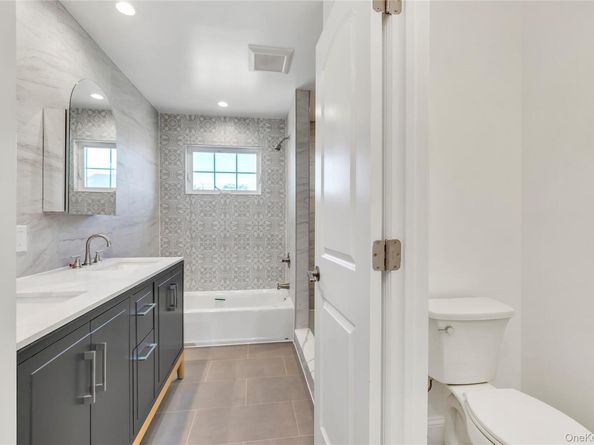 23 Fulton Street, West Babylon NY 11704