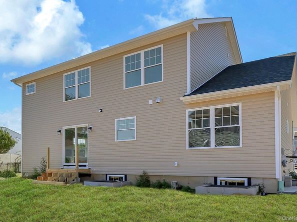 23 Fulton Street, West Babylon NY 11704