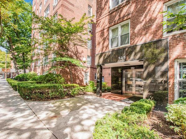 525 W 236th. Street 6H, Bronx NY 10463