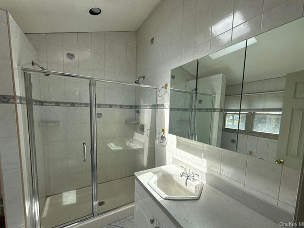 2689 Cedar Court, Oceanside NY 11572