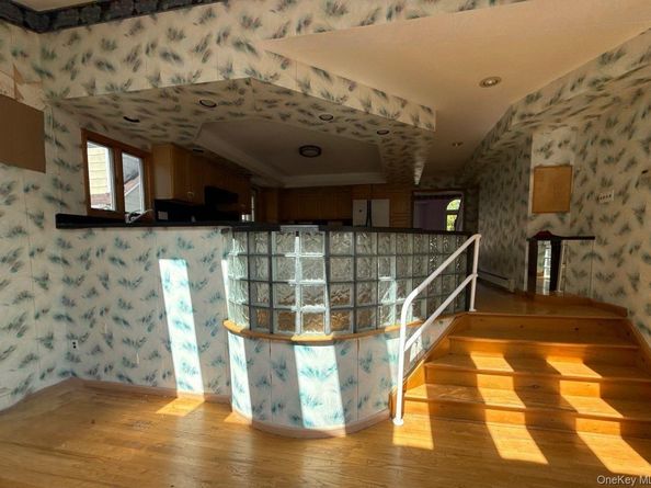 2689 Cedar Court, Oceanside NY 11572