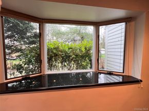26 Polo Field Lane, Lake Success NY 11020