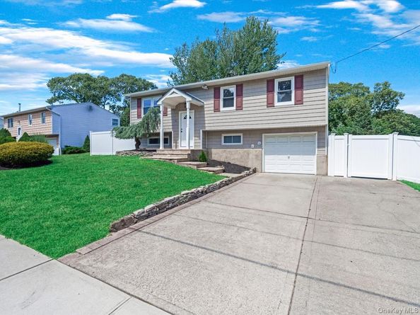 99 Elmwood Avenue, Selden NY 11784