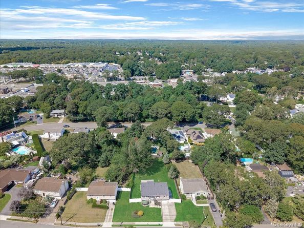 99 Elmwood Avenue, Selden NY 11784
