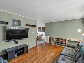28 Lillian Lane, Plainview NY 11803
