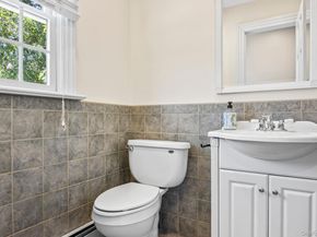 59 Western Concourse, Amity Harbor NY 11701