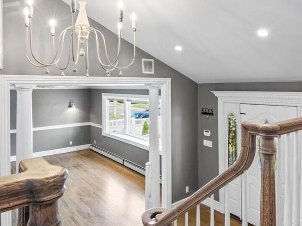 59 Western Concourse, Amity Harbor NY 11701