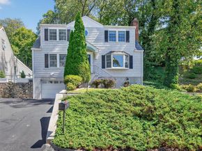 32 Custis Avenue, White Plains NY 10603