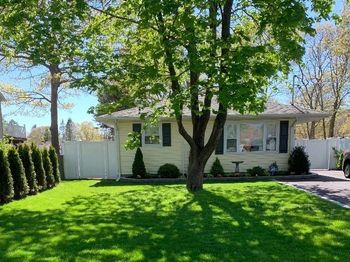 99 Forrest Avenue