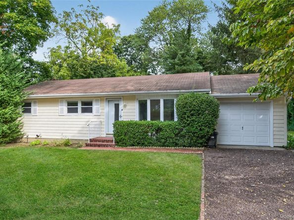 4 King Street, Glenwood Landing NY 11547