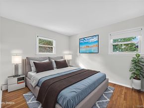 4 King Street, Glenwood Landing NY 11547