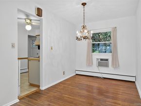 4 King Street, Glenwood Landing NY 11547