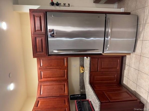 120 E 6th Road, Broad Channel NY 11693