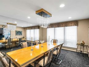 7 Albertson Lane, Old Westbury NY 11568