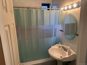 83-20 98 Street 5J, Woodhaven NY 11421