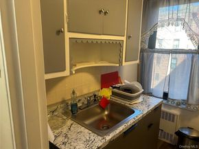 83-20 98 Street 5J, Woodhaven NY 11421