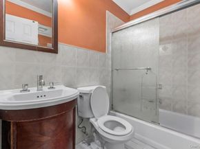 218-52 138th Road, Laurelton NY 11413