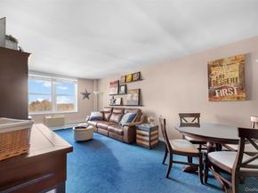 54-40 Little Neck Parkway 6G, Little Neck NY 11362