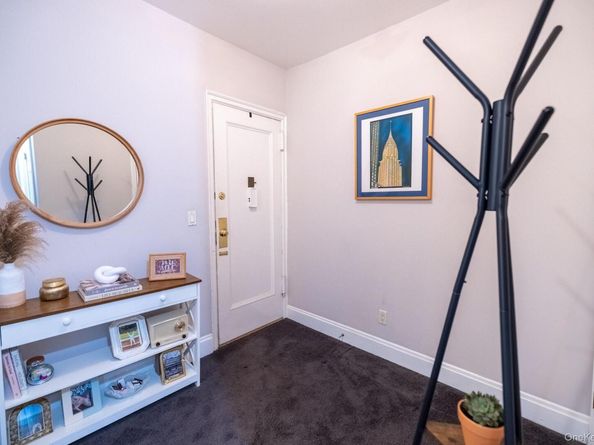 185 Atlantic Avenue B8, Lynbrook NY 11563