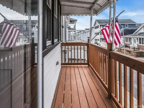 90 Oregon Street, Long Beach NY 11561