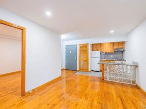 165 Elizabeth Street 3R, New York (Manhattan) NY 10012