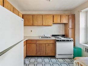 370 Westchester Avenue 2N, Port Chester NY 10573