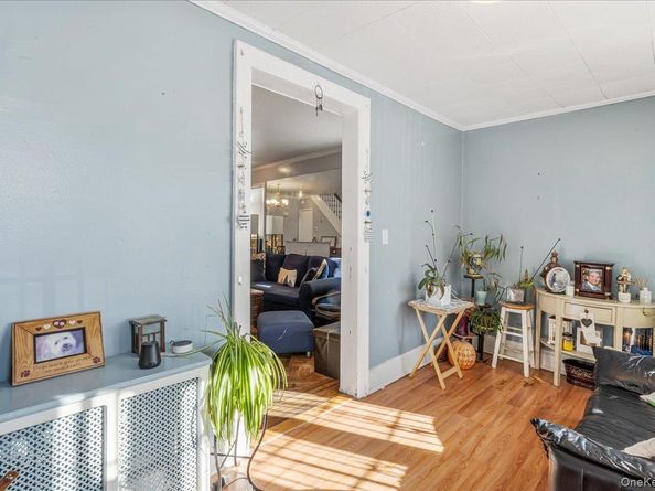 89-13 213th Street, Queens Village NY 11427