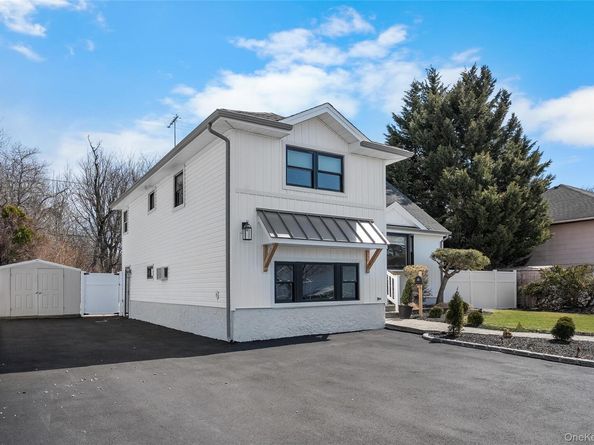 53 Elizabeth Drive, Bethpage NY 11714
