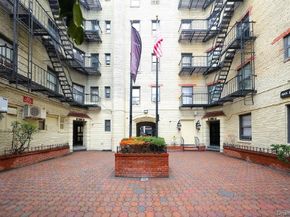 21-77 33rd Street 2A, Astoria NY 11105