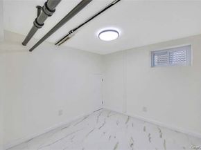 100-35 204th Street, Hollis NY 11423