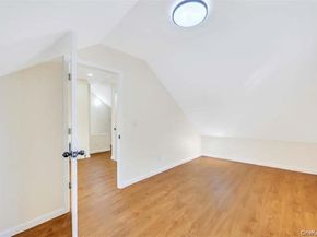 100-35 204th Street, Hollis NY 11423